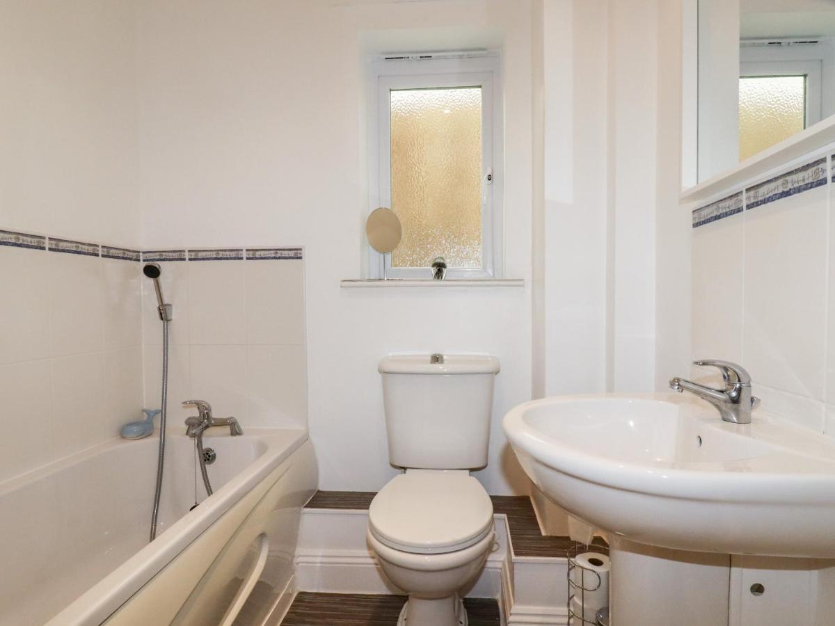 Апартаменти Flat 2 Ньюкі Екстер'єр фото